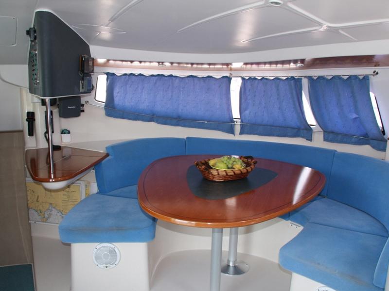 Book yachts online - catamaran - Athena 38 - Andromeda 1 - rent