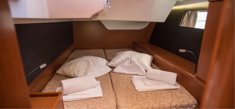 Book yachts online - sailboat - Oceanis 48 - ORESTES - rent