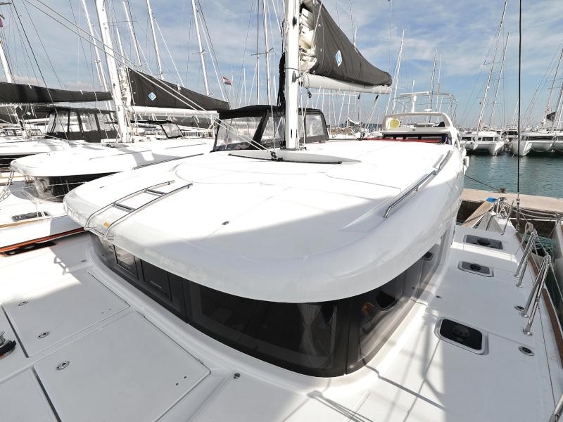 Book yachts online - catamaran - Lagoon 40 - TOM &amp; JERRY - rent