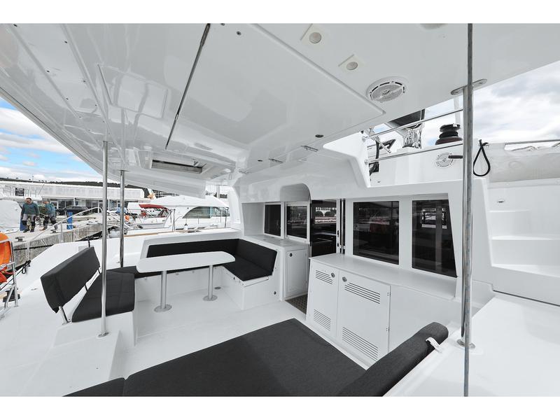 Book yachts online - catamaran - Lagoon 450 F - MUST HAVE - rent
