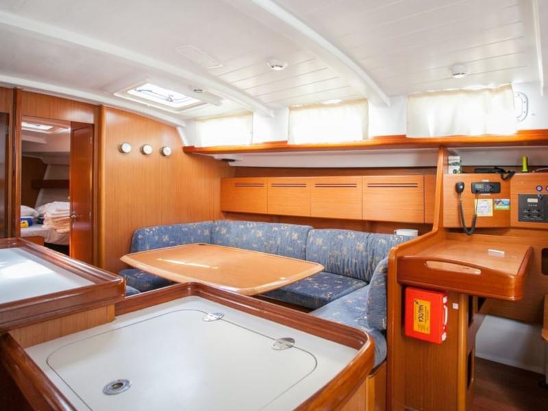Book yachts online - sailboat - Cyclades 50.5 - PINTA - rent