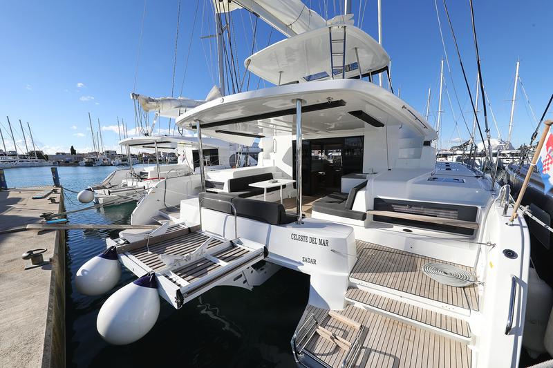 Book yachts online - catamaran - Lagoon 50 - CELESTE DEL MAR - rent