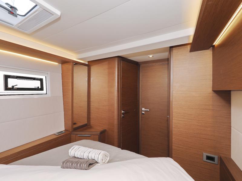 Book yachts online - catamaran - Lagoon 50 - 50 CENT - rent