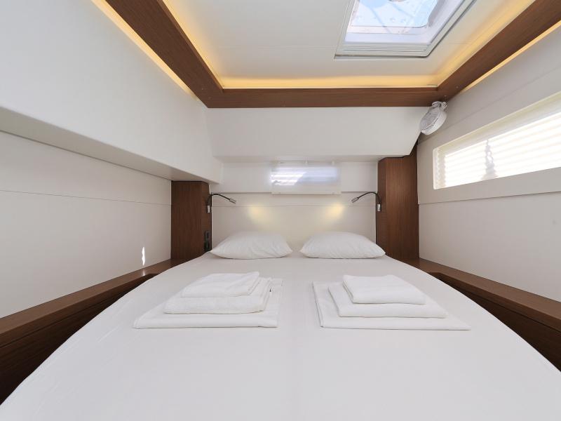 Book yachts online - catamaran - Lagoon 46 - DEEPSEA - rent