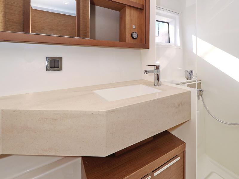 Book yachts online - catamaran - Lagoon 46 - DEEPSEA - rent