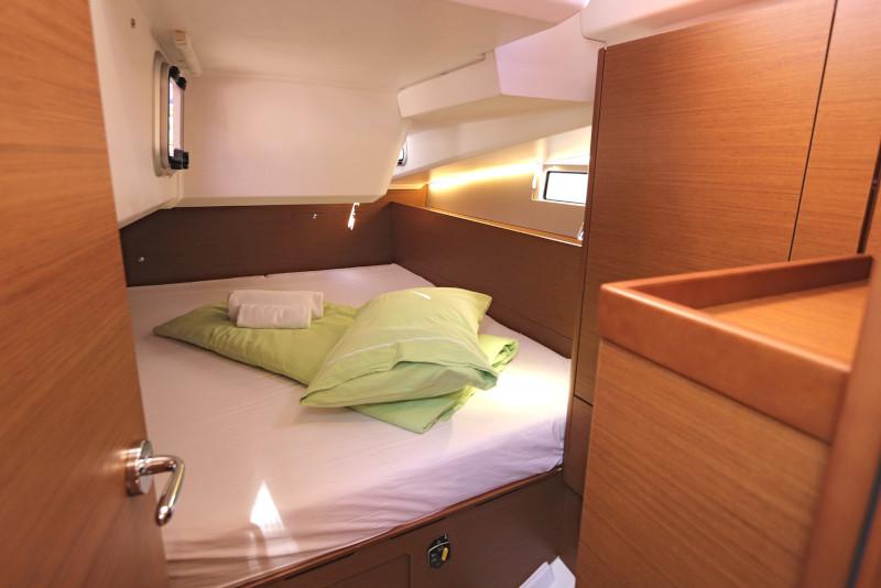 Book yachts online - sailboat - Sun Odyssey 490 - Avra - rent