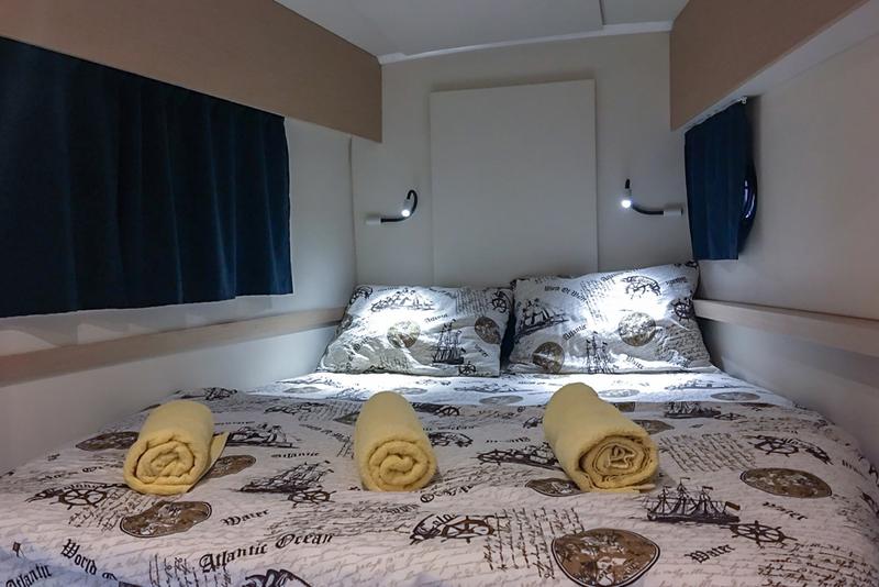 Book yachts online - catamaran - Helia 44 (4 cabs) - Lounge - rent