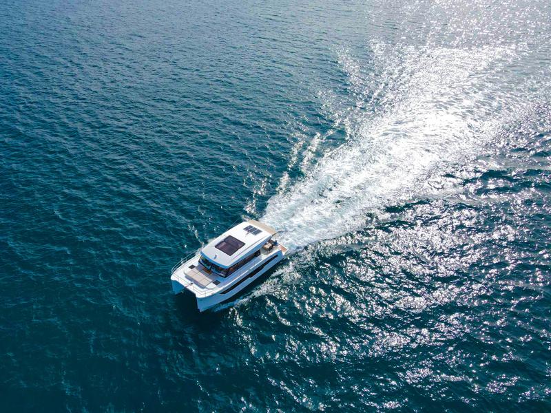 Book yachts online - powercatamaran - MY4.S - DANA - rent