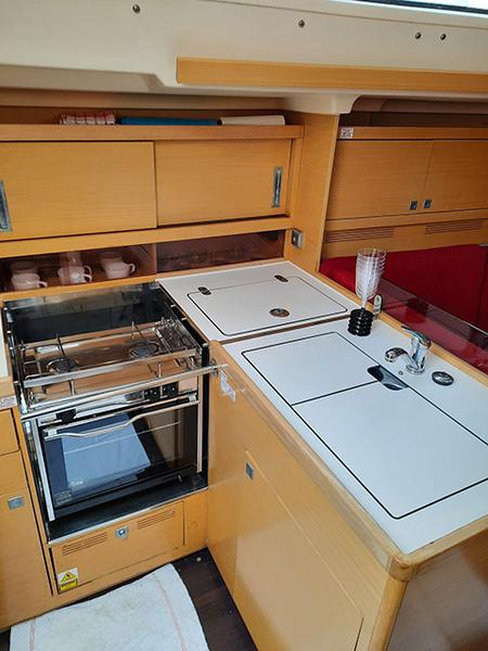 Book yachts online - sailboat - Elan 350 - Sierra - rent