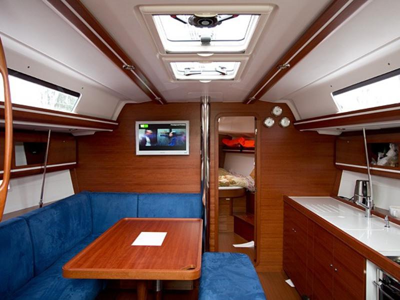 Book yachts online - sailboat - Dufour 405 GL - EC- 405-13-I - rent