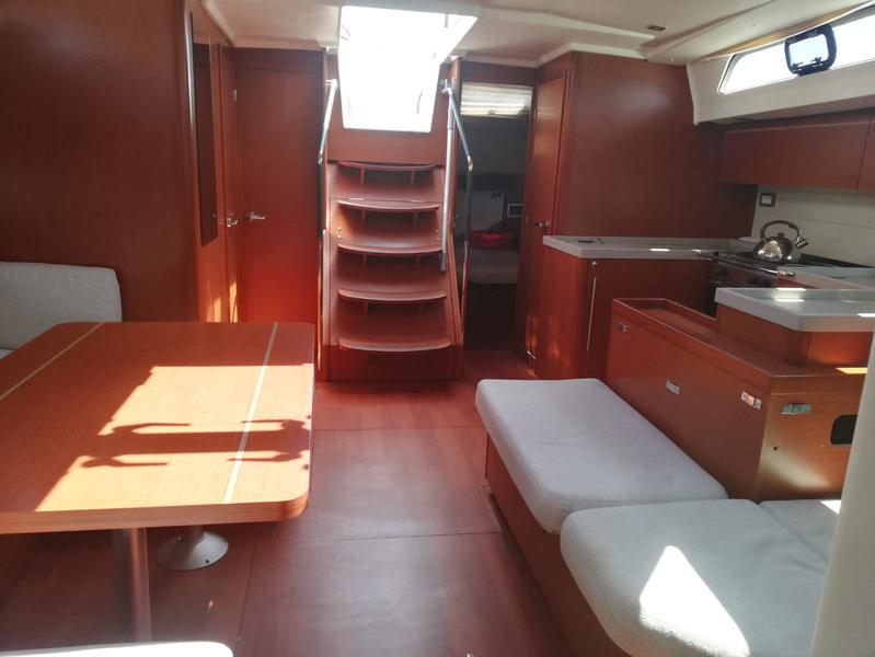Book yachts online - sailboat - Oceanis 51.1 - TRUE WIND - rent