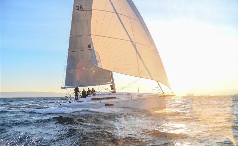 Book yachts online - sailboat - First 36 - ULTRA FIRST - rent
