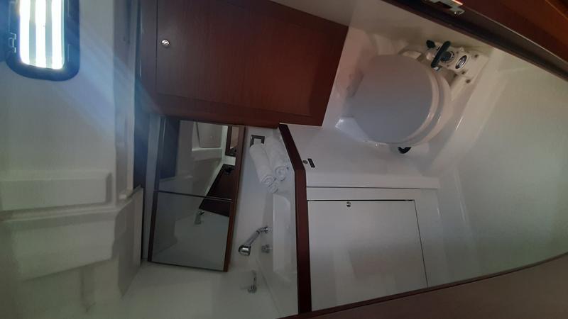 Book yachts online - sailboat - Oceanis 46.1 - owner version - BLACK JACK - rent