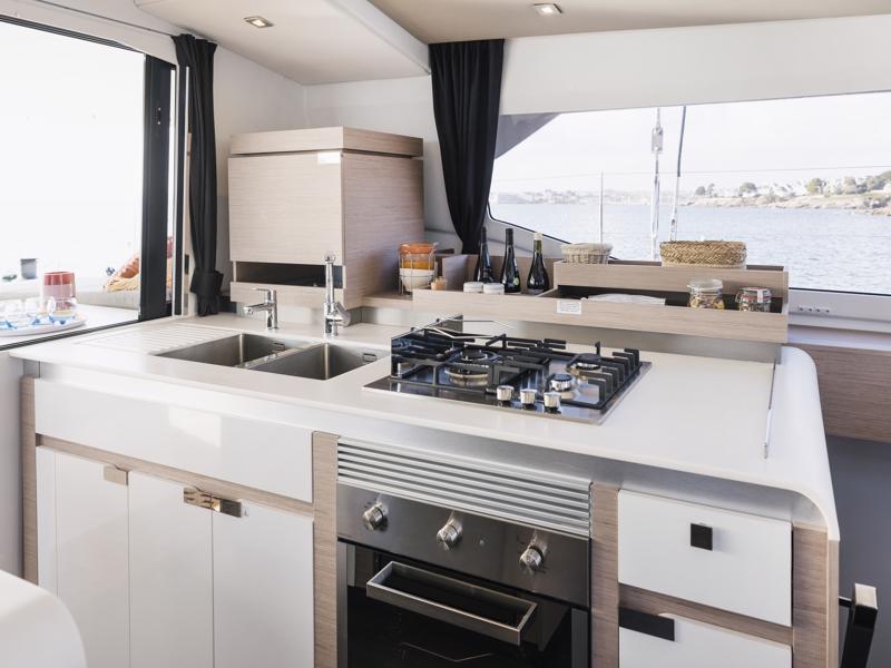 Book yachts online - catamaran - Aura 51 - COSMOS - rent