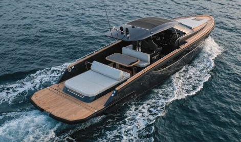 Book yachts online - motorboat - Focus FORZA 37 - FORZA GTX - rent