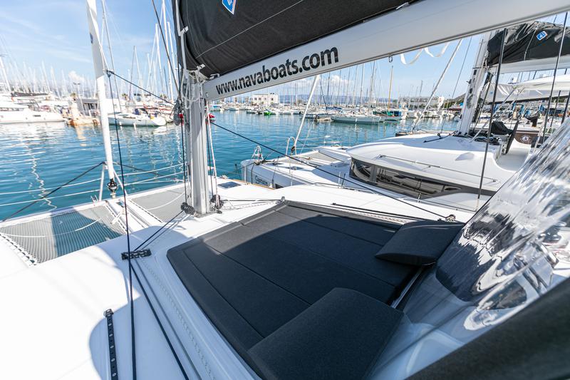 Book yachts online - catamaran - Lagoon 450 F - WIDE DREAM - rent