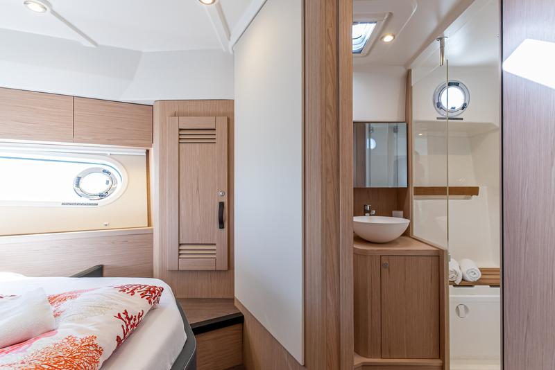 Book yachts online - motorboat - Swift Trawler 48 - TABITA - rent
