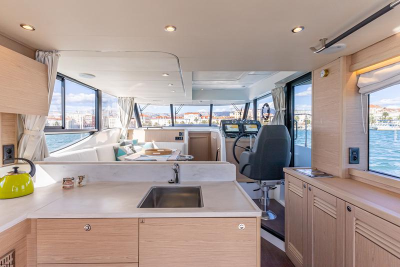 Book yachts online - motorboat - Swift Trawler 48 - TABITA - rent