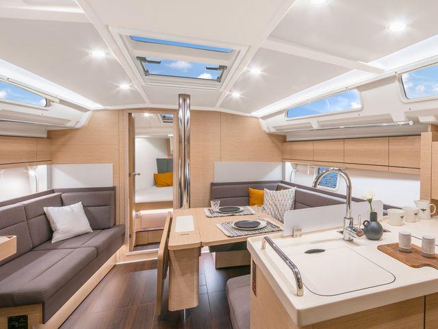 Book yachts online - sailboat - Hanse 418 - LEGATO - rent