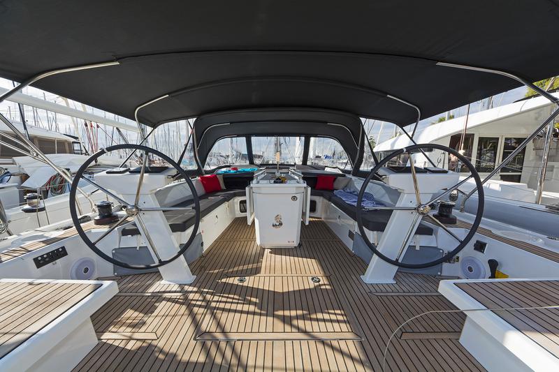 Book yachts online - sailboat - Oceanis 51.1 (4+1 cab) A/C &amp; GEN - MAMAKITA - rent