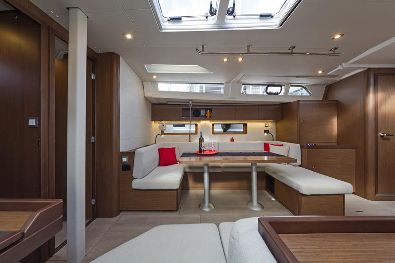 Book yachts online - sailboat - Oceanis 51.1 (4+1 cab) A/C &amp; GEN - MAMAKITA - rent