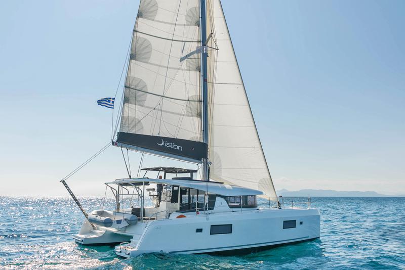 Book yachts online - catamaran - Lagoon 42 A/C &amp; GEN. - WIND WHISPER  - rent