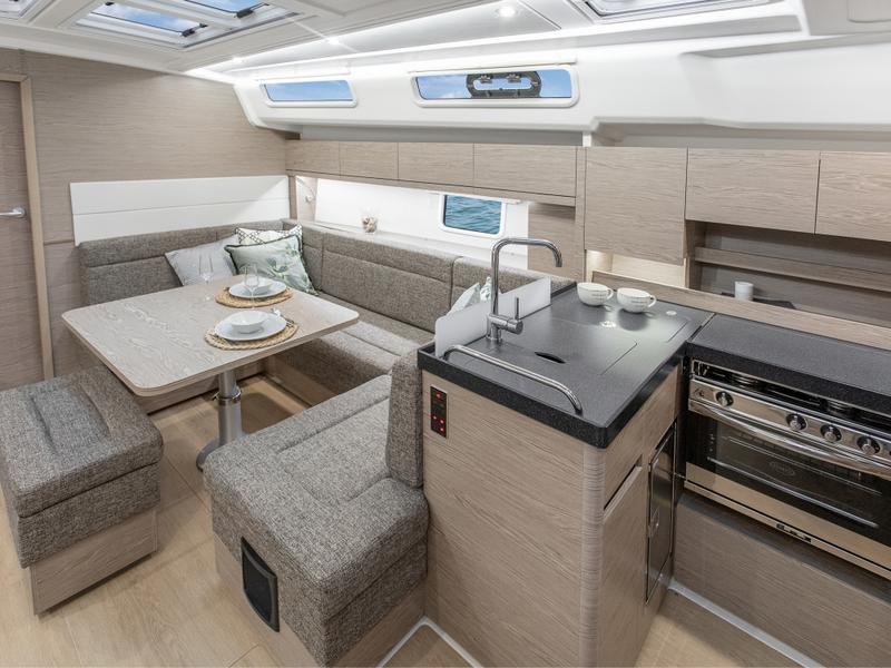 Book yachts online - sailboat - Hanse 458 - LIXI - rent
