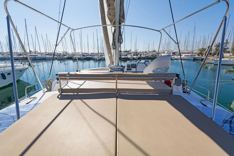 Book yachts online - catamaran - Bali 4.3 A/C &amp; GEN - ANNITA - rent
