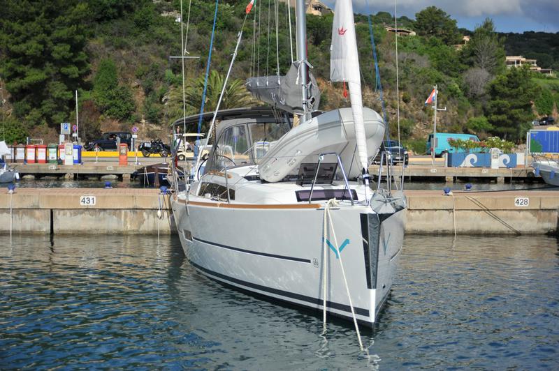 Book yachts online - sailboat - Dufour 360 GL - Else - rent