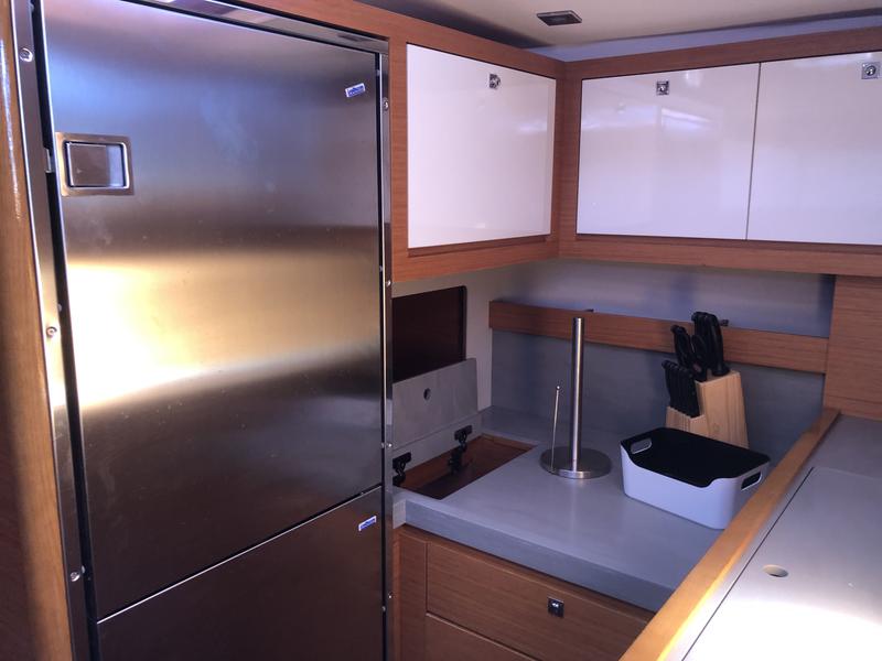 Book yachts online - sailboat - Dufour 530 Owner's Version - Edvige - rent