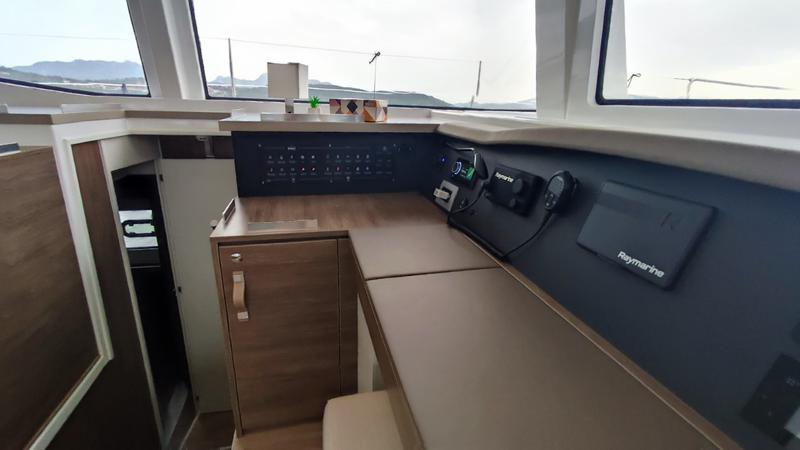 Book yachts online - catamaran - Bali 4.8 - Physeter - rent