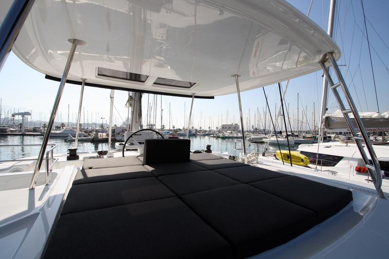 Book yachts online - catamaran - Lagoon 50 - Princess Claire - rent