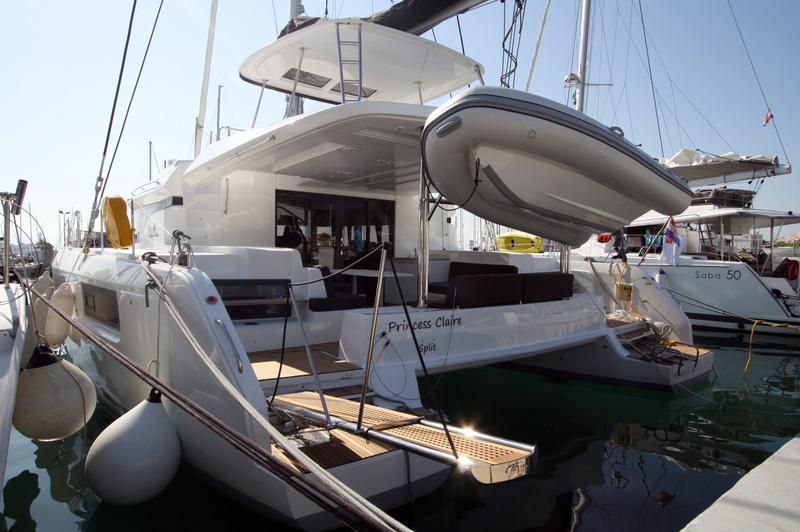 Book yachts online - catamaran - Lagoon 50 - Princess Claire - rent
