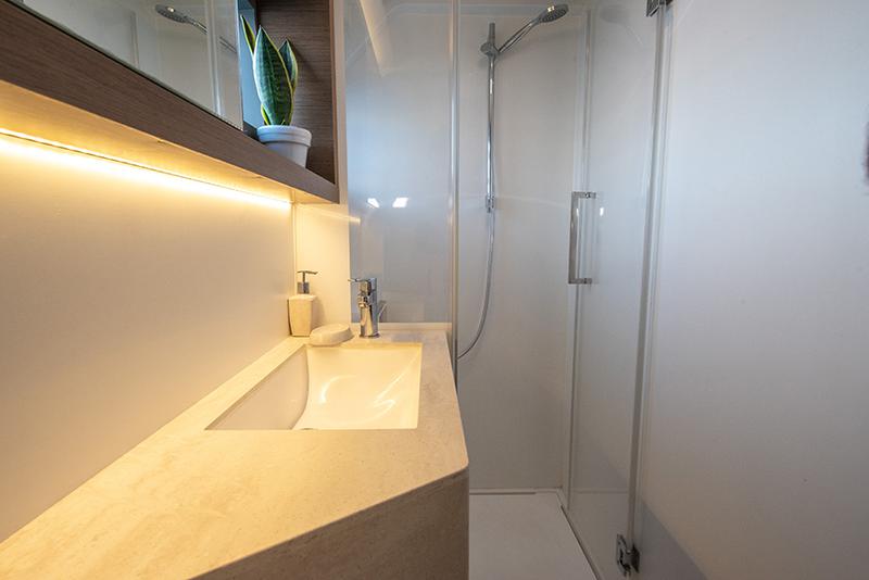 Book yachts online - catamaran - Lagoon 50 - For Sail Again - rent