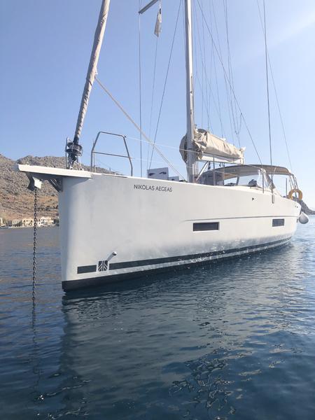 Book yachts online - sailboat - Dufour 430 Grand Large - Nikolas-Aegeas - rent