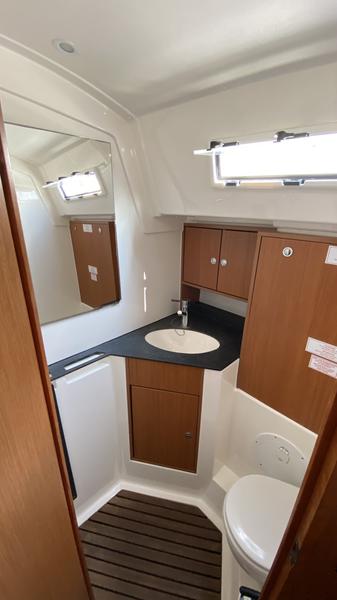 Book yachts online - sailboat - Bavaria Cruiser 45 - Piškera - rent