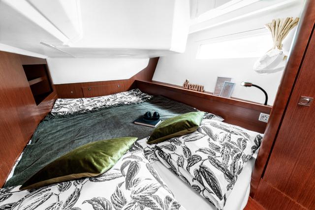 Book yachts online - sailboat - Oceanis 45 - DIANA - rent