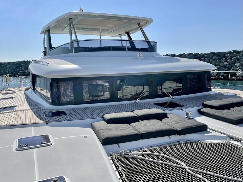 Book yachts online - powercatamaran - Lagoon 630 Powercat LUX - Pearly Gates - rent