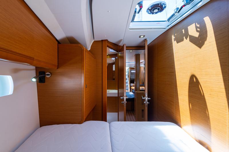 Book yachts online - sailboat - Sun Odyssey 509 - Aposperitis - rent