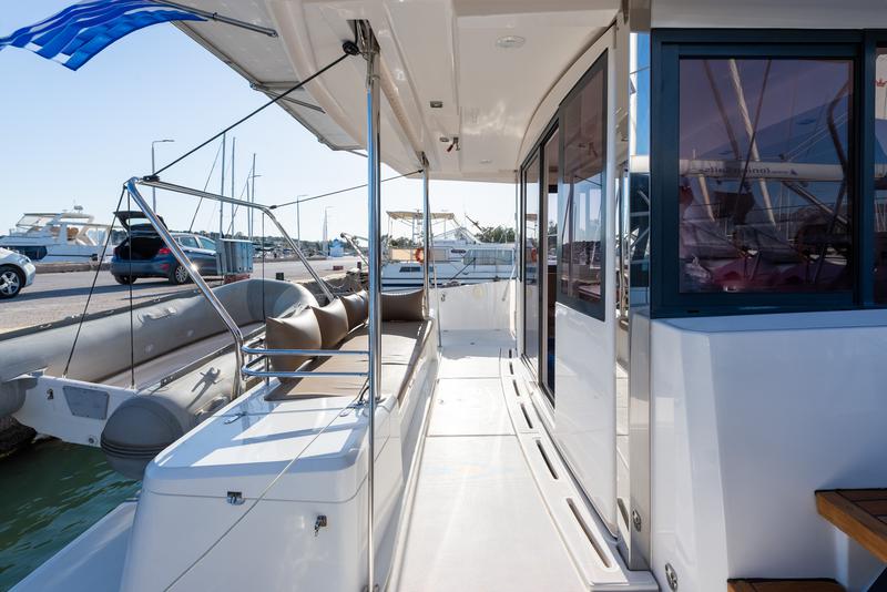 Book yachts online - catamaran - Bali 4.1 - Ramon - rent