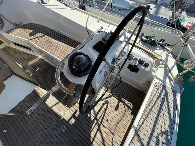 Book yachts online - sailboat - Bavaria 45 Cruiser - Arethousa - rent