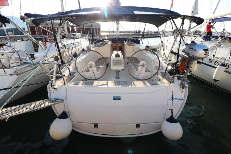 Book yachts online - sailboat - Bavaria Cruiser 46 - Angelofe - rent