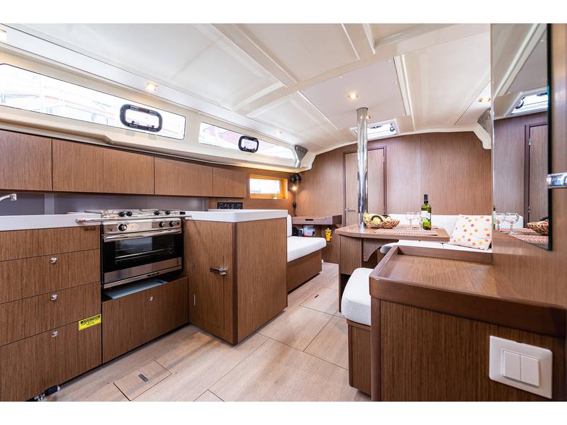Book yachts online - sailboat - Oceanis 41.1 - Elena - rent