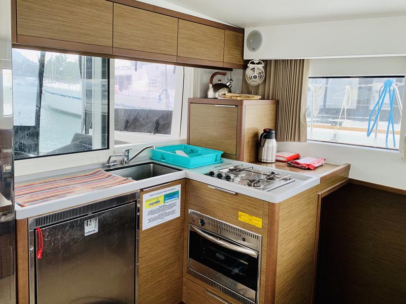 Book yachts online - catamaran - Lagoon 40 - Unique - rent