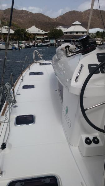 Book yachts online - catamaran - Lagoon 400 S2 - Trixi - rent