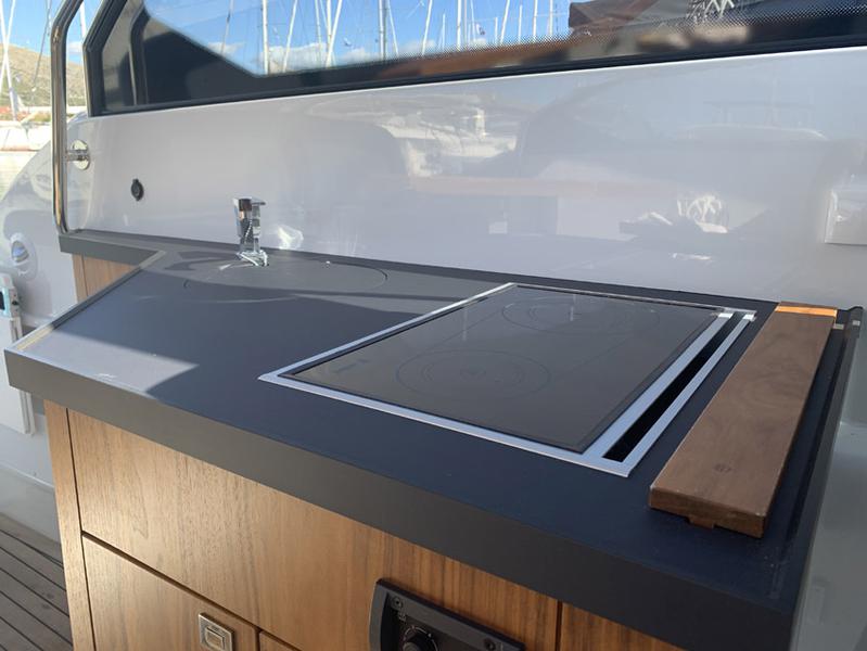 Book yachts online - motorboat - Grandezza 28 0C - BASILEIA 2 - rent