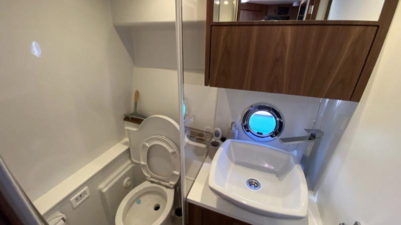 Book yachts online - motorboat - Grandezza 34 OC - Alice - rent