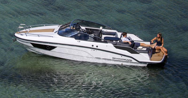 Book yachts online - motorboat - Grandezza 25S - SANDRA - rent