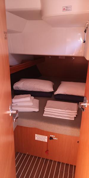 Book yachts online - sailboat - Bavaria Cruiser 46 - C2Day - rent