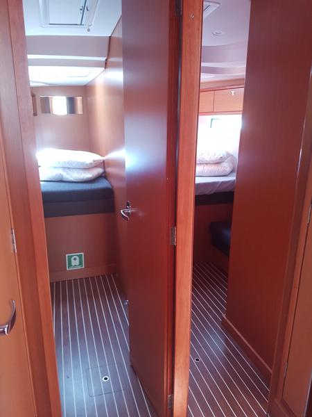 Book yachts online - sailboat - Bavaria Cruiser 51 - Vivi - rent